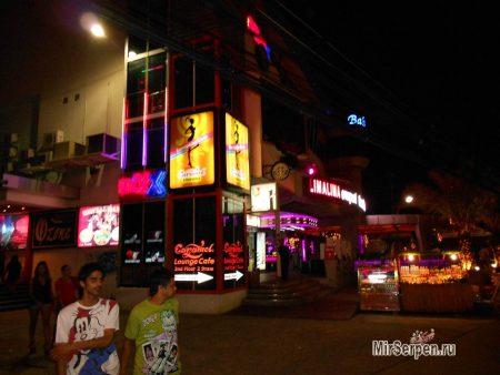 Стриптиз-клуб Caramel, Паттайя