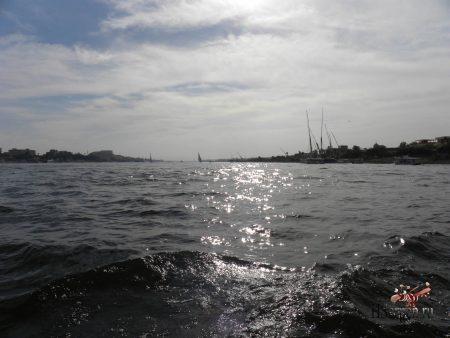 Великая река Нил в Луксоре