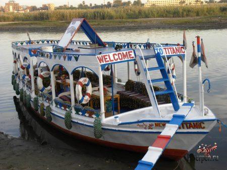 Великая река Нил в Луксоре