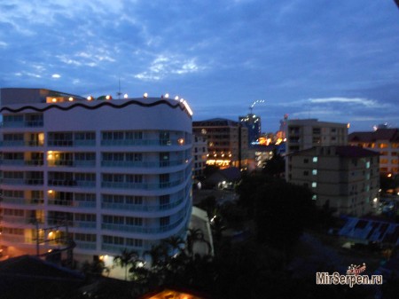 Описание отеля Centara Nova Hotel & Spa Pattaya 4*, Паттайя, Таиланд