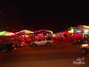 С кем бы пообщаться в Паттайе... С кем бы пообщаться в Паттайе...