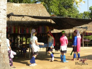 Достопримечательности Паттайи: деревня длинношеих Достопримечательности Паттайи: деревня длинношеих