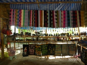 Достопримечательности Паттайи: деревня длинношеих Достопримечательности Паттайи: деревня длинношеих