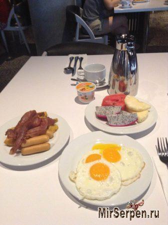 Еда в отеле Hard Rock Hotel Pattaya 4*, Паттайя, Таиланд