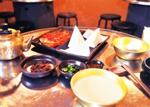 Тубу кимчхи и макколи Тубу кимчхи и макколи