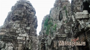 Храм Байон, Ангкор, провинция Сиемреап, Камбоджа Храм Байон, Ангкор, провинция Сиемреап, Камбоджа