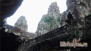 Храм Байон, Ангкор, провинция Сиемреап, Камбоджа Храм Байон, Ангкор, провинция Сиемреап, Камбоджа