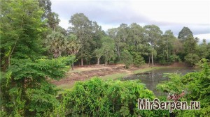 Храм Байон, Ангкор, провинция Сиемреап, Камбоджа Храм Байон, Ангкор, провинция Сиемреап, Камбоджа