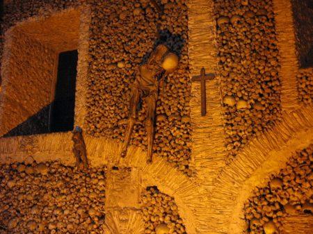 Часовня костей, Португалия Часовня костей, Португалия