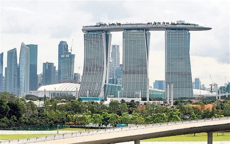 Сингапур: Тотальный диктат или неудобства во имя общего блага?