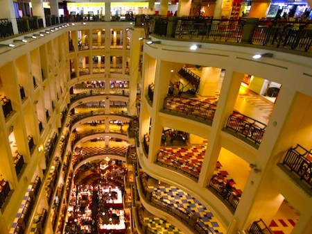 Путешествие по достопримечательностям Куала-Лумпура Путешествие по достопримечательностям Куала-Лумпура