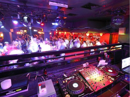 Ночная жизнь в Хошимине Ночная жизнь в Хошимине