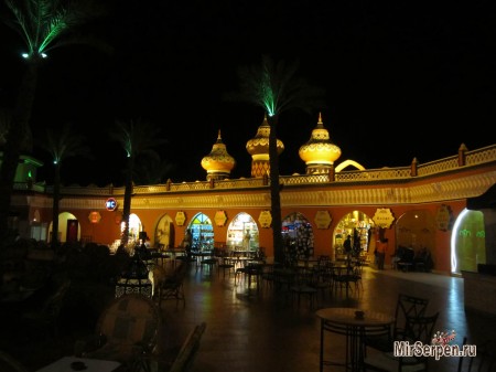 Восточное очарование развлекательного комплекса Alf Leila wa Leila