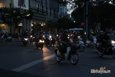 Прогулка по Хошимину