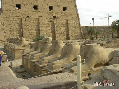 Луксор: Назад в прошлое Луксор: Назад в прошлое