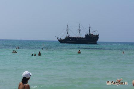 Пиратский корабль - самая популярная экскурсия в Айя-Напе