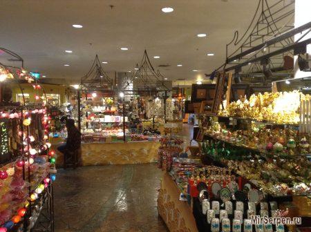 Сувенирный магазин That`s Siam, район Bangla Rd, Пхукет, Таиланд Сувенирный магазин That`s Siam, район Bangla Rd, Пхукет, Таиланд