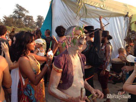 Карнавал фриков 2015 год, пляж Арамболь, Северный Гоа, Индия