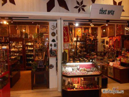 Рынок сувениров Asian Bazaar в торговом комплексе Central Festival, Паттайя Рынок сувениров Asian Bazaar в торговом комплексе Central Festival, Паттайя