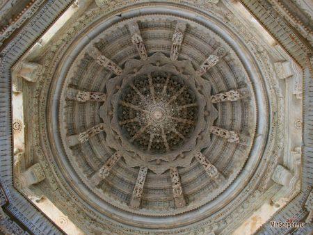 Храмовый комплекс Ранакпур Храмовый комплекс Ранакпур