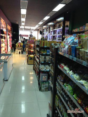 Магазин корейских товаров K-Market в Нячанге, Вьетнам Магазин корейских товаров K-Market в Нячанге, Вьетнам