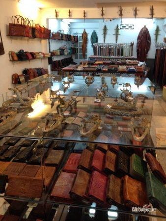 Стоит ли покупать в Нячанге вещи из кожи крокодила?