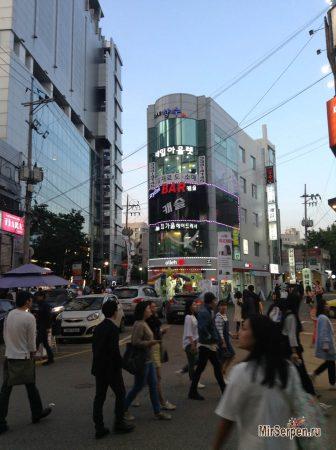 В какой стране живет окружающий мир с точки зрения корейца?