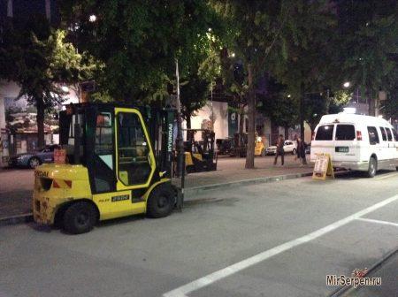 Автопогрузчики на улицах Сеула