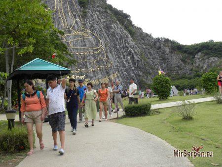 Китайские прогулки - следуя за флажком Китайские прогулки - следуя за флажком