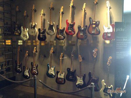 Поиграть на гитаре в Паттайе