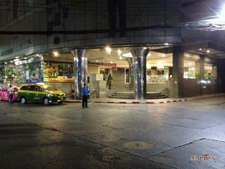 Фото с тайскими военными Фото с тайскими военными