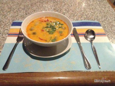 Поведение за столом в Таиланде Поведение за столом в Таиланде